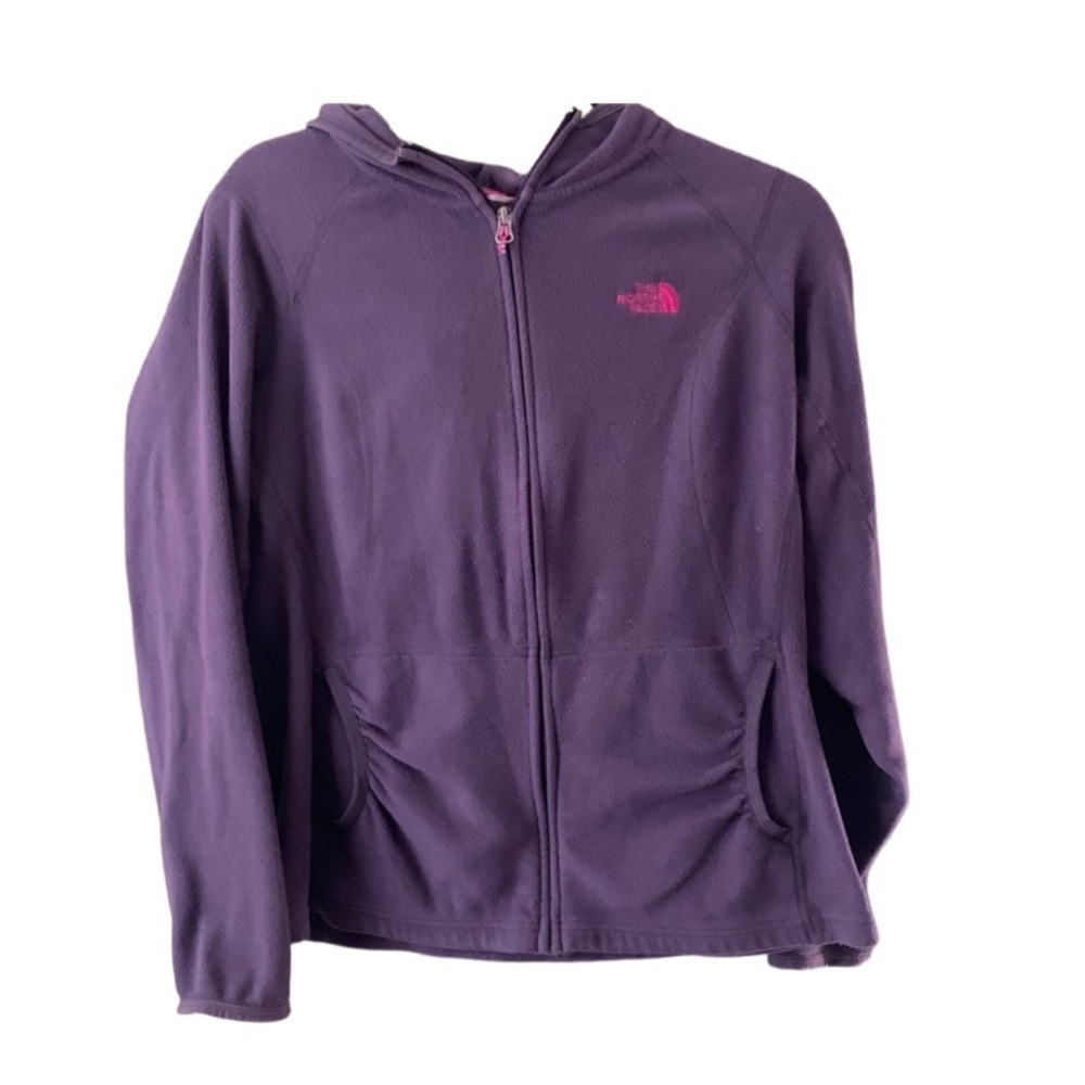 The north face hoodie size small